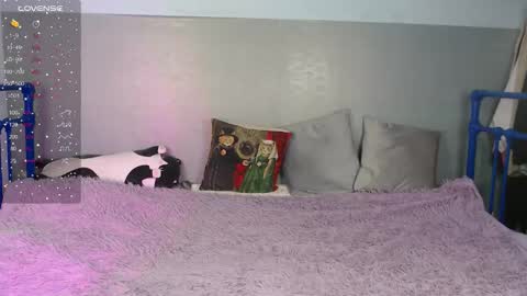 Sasha online show from 12.15.25