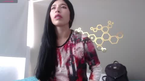 Snapshot of ivana_rose chatting on 01.11.25 Adris online show from 01.11.25