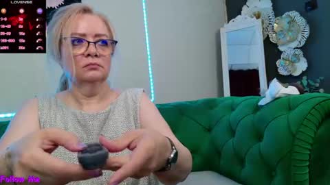 Snapshot of ivanacharm chatting on 07.02.26 ivanacharm online show from 07.02.26