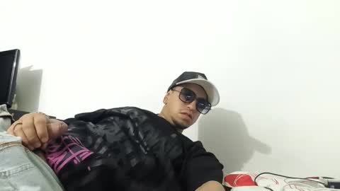 Snapshot of ivanfpc93 chatting on 10.12.25 ivanfpc93 online show from 10.12.25