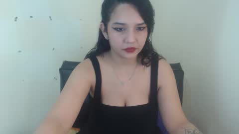 Snapshot of ivanna_rami chatting on 03.10.25 Ivanna online show from 03.10.25