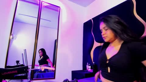 ivannaa18 online show from 10.08.25