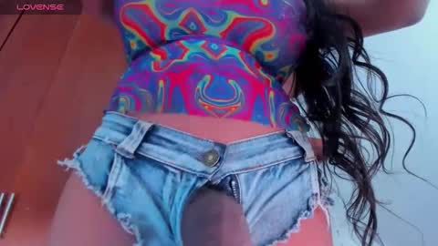 ivannapretyts online show from 10.21.25