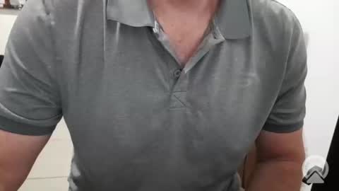 Snapshot of ivanxx712 chatting on 10.18.25 Ivanxx712 online show from 10.18.25