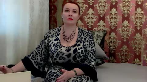 IrennaSplash online show from 12.06.24