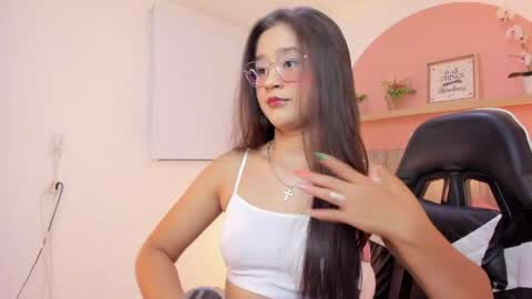 I V E T T E online show from 04.18.26