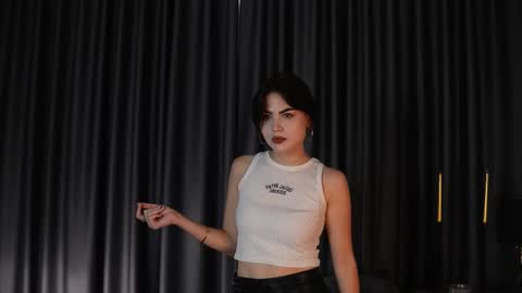 Snapshot of iveyragains chatting on 09.15.25 Alis online show from 09.15.25