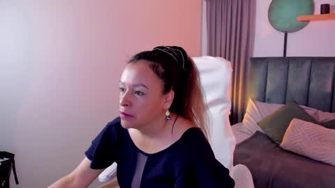 Snapshot of ivonne_4 chatting on 02.07.26 Ivonne online show from 02.07.26