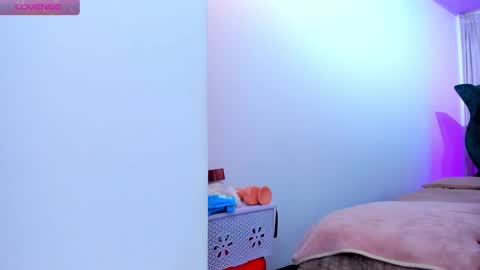 Ivonny online show from 11.06.25