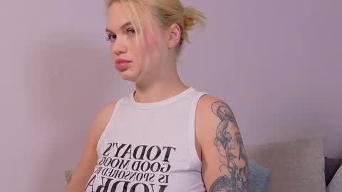 ivory_soule online show from 02.22.26