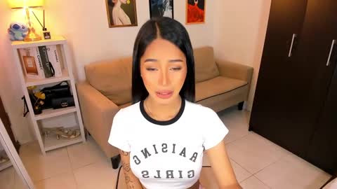 kirstenelsie online show from 02.25.25