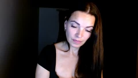 Snapshot of ivorymuse chatting on 07.14.26 Lana online show from 07.14.26