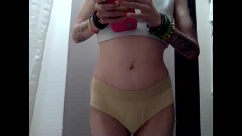 ivorytrixx online show from 01.08.26