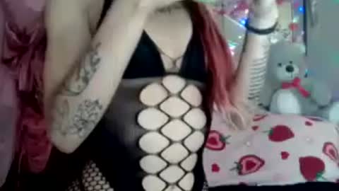 ivorytrixx online show from 06.25.26