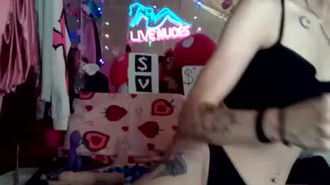 ivorytrixx online show from 07.20.26