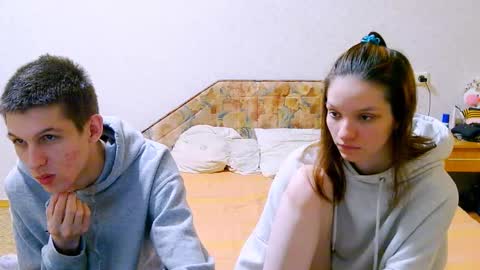 Ivy and Lester online show from 02.26.25