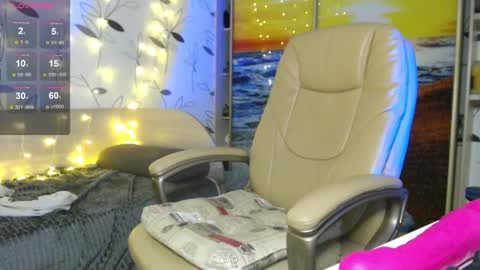 Ivy online show from 02.28.25