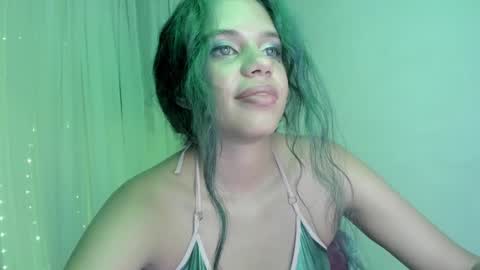 Ivy Layla online show from 01.12.25