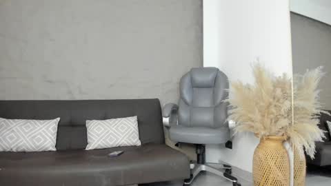 Daniela  online show from 01.28.25