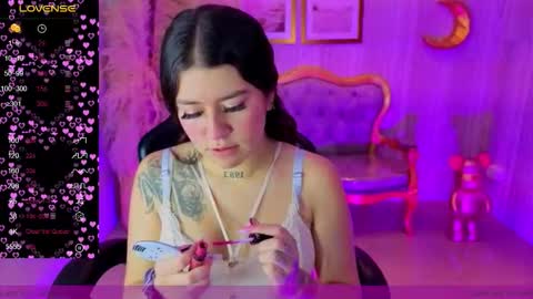 Ivy  online show from 10.14.25