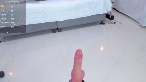 Anna online show from 12.18.24