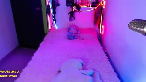 You can find more of me here  online show from 11.07.25