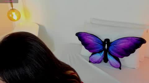 Ivy  online show from 01.17.26