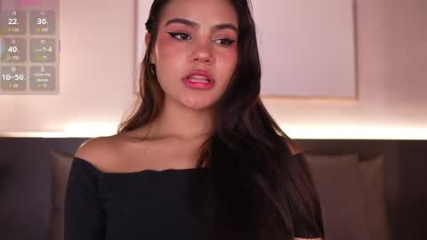 ivyellis online show from 05.22.26