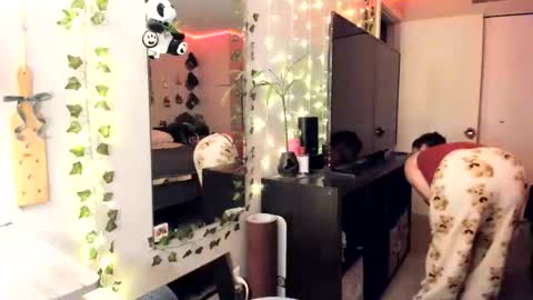 Ivy Heaven  Goddess  online show from 02.18.26