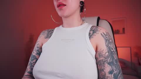 IVY - Follow me 3 online show from 02.26.25