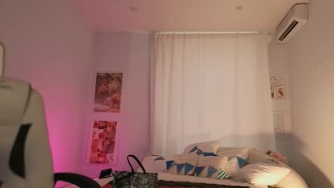 IVY - Follow me 3 online show from 10.07.25