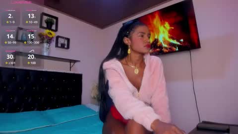 Adriana Independent Model online show from 01.09.25