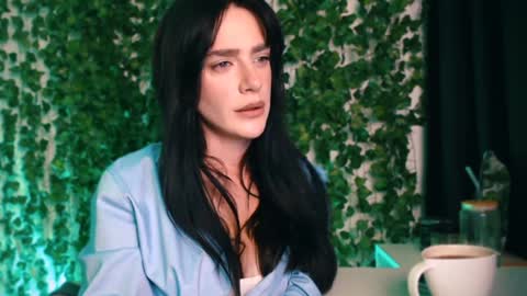 Miss Ivy online show from 12.20.24