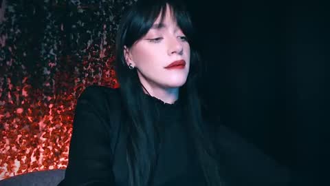 Miss Ivy online show from 02.14.25