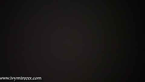 Snapshot of ivyminxxx chatting on 12.26.24 Ivy Minxxx online show from 12.26.24