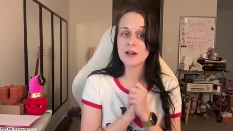 Ivy Minxxx online show from 02.13.26