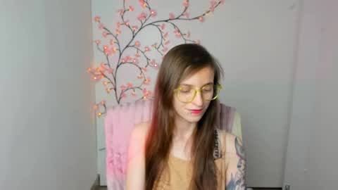 Ivy online show from 07.12.26