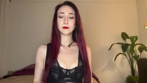 Snapshot of ivyrosiex chatting on 02.27.25 Ivy Rosie online show from 02.27.25