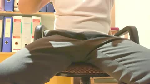 Snapshot of iwantsex_asian chatting on 10.13.25 Suya online show from 10.13.25