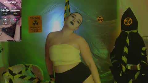 Daisy online show from 10.31.25