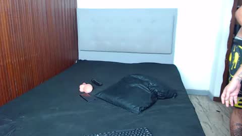 ixchell_dewei online show from 03.01.25