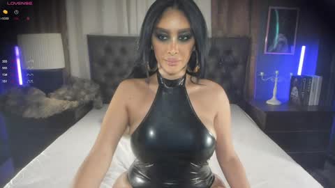 Areeya online show from 04.10.26