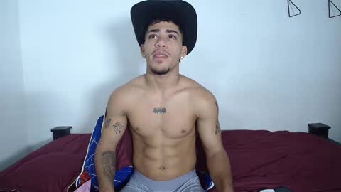 izaack online show from 09.27.25