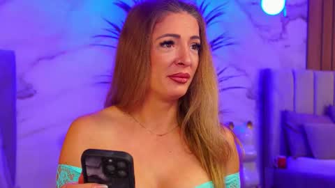 izabelle_02 online show from 01.06.26