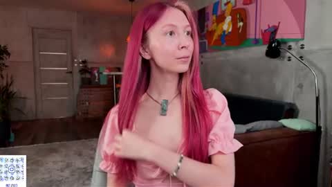 Snapshot of izi_fox chatting on 06.22.26 izi online show from 06.22.26