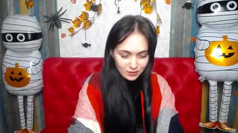 IziPaterson online show from 10.23.25