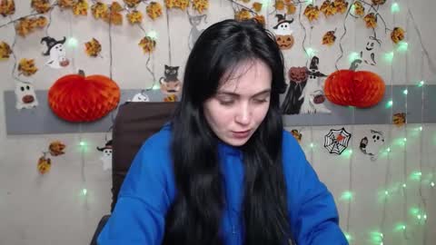 IziPaterson online show from 10.27.25