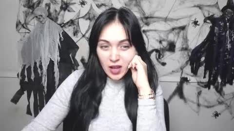 IziPaterson online show from 10.30.25