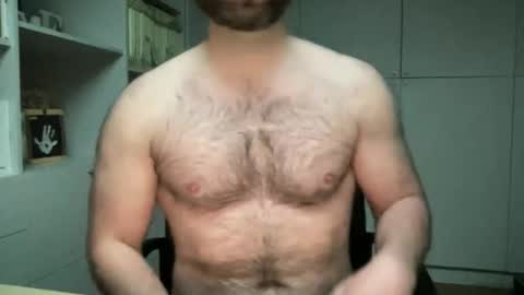 Izylduur online show from 01.08.26