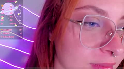 hot izys online show from 02.16.25